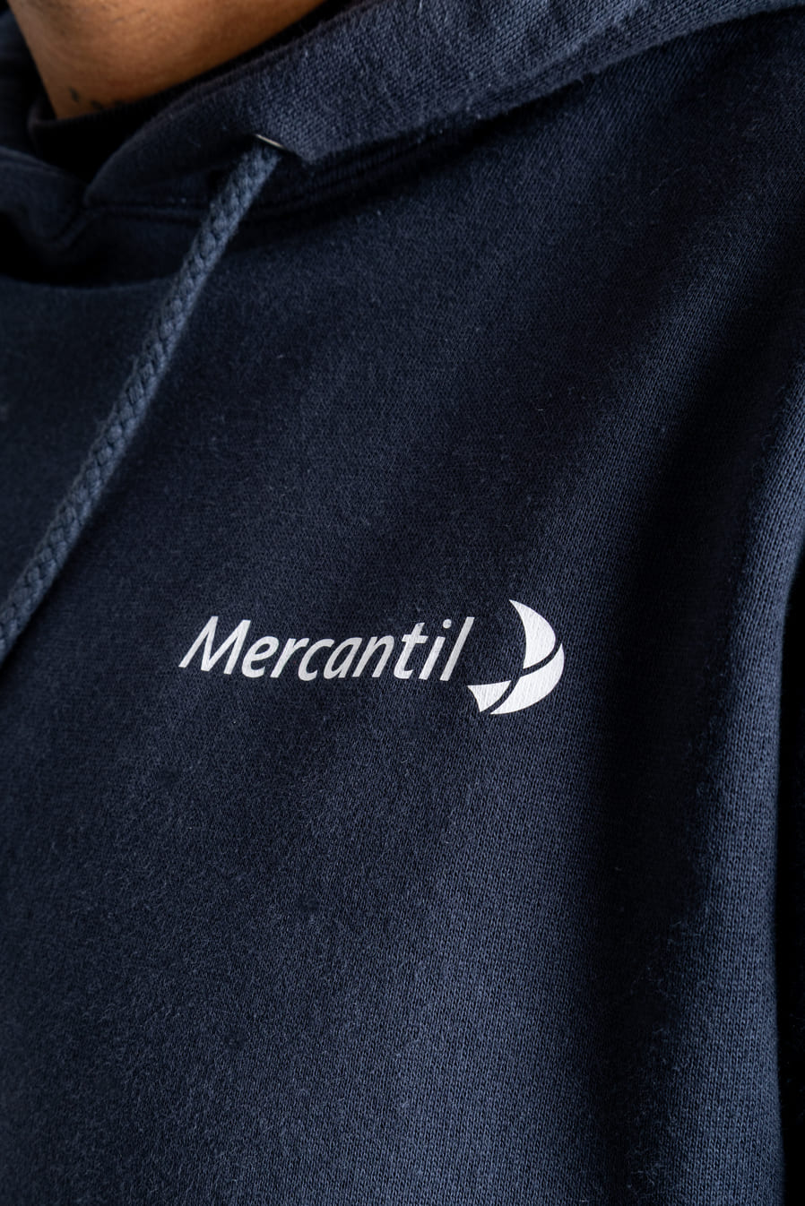 Suéter Brisa Azul Marino